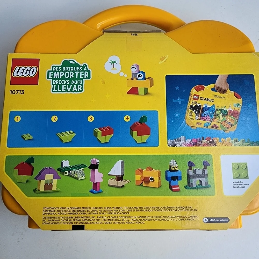 New Sealed Lego 10713 Creative Suitcase Building Complete Toy Set 213 Pieces